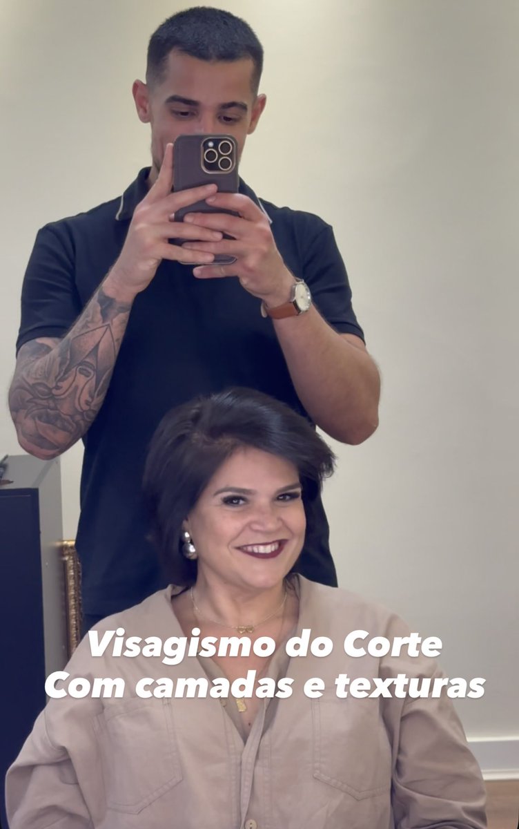erickmorii's tweet photo. CORTE CURTO TEXTURIZADO EM CAMADAS COM VISAGISMO ✂️  

UMA NOVA IMAGEM PESSOAL SURGIU COM MEU VISAGISMO RENOVANDO A ARQUITETURA DO CORTE

BOUTIQUE SALÃO @erickmorihairdesign 📞Telefone (12)3301 2825
📲WhatsApp (12)98104 9299

#tratamentocapilar  #corte  #terapiacapilar https://t.co/oKayuJAL4k
