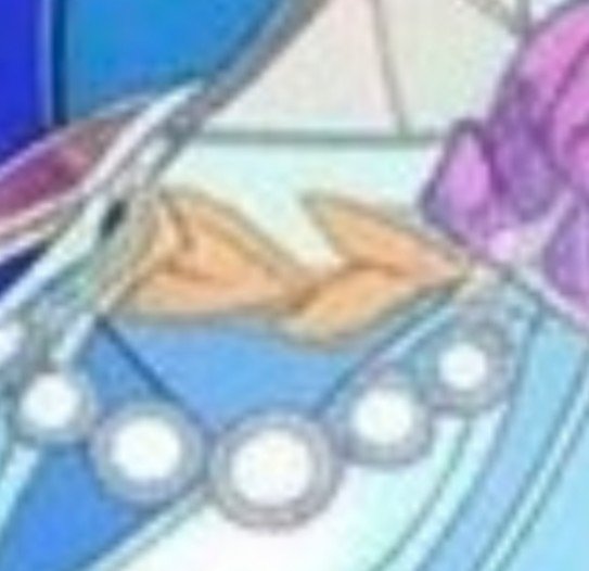 arlebinalv's tweet photo. so Diana has orange details on her outfit and Leona has blue details?? https://t.co/n63JrtMfyU