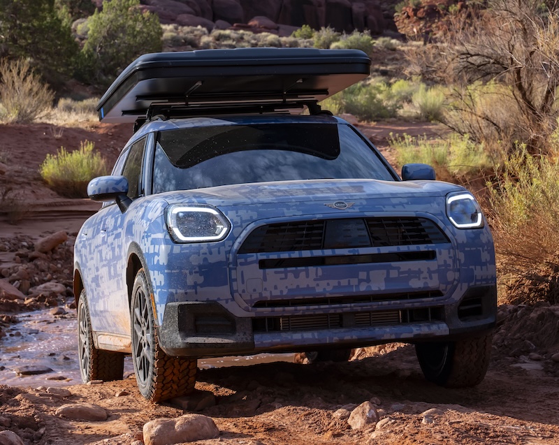 BOHP's tweet photo. 「The rugged MINI Countryman Edition」で全女性オフロード競技「Rebelle Rally 2026」参戦へ | BMWおたっきーず!Blog - BMW総合情報ブログ https://t.co/EFbPFTWnJ1 #BMW #BMWMINI #MINI #MINICountryman #RebelleRally https://t.co/3sui71v20c