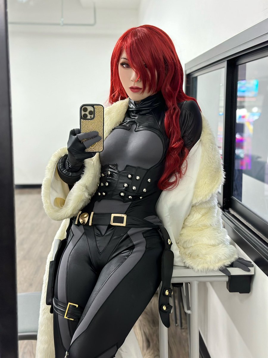 FrostbiteFencer's tweet photo. 𝒮𝓊𝒸𝒽 𝒾𝓃𝓈𝑜𝓁𝑒𝓃𝒸𝑒. . .

I know what goes through your mind during business meetings. . . And I know there will be a 𝓈𝑒𝓋𝑒𝓇𝑒 punishment .

🩵🩵🩵 https://t.co/idP9bzga48