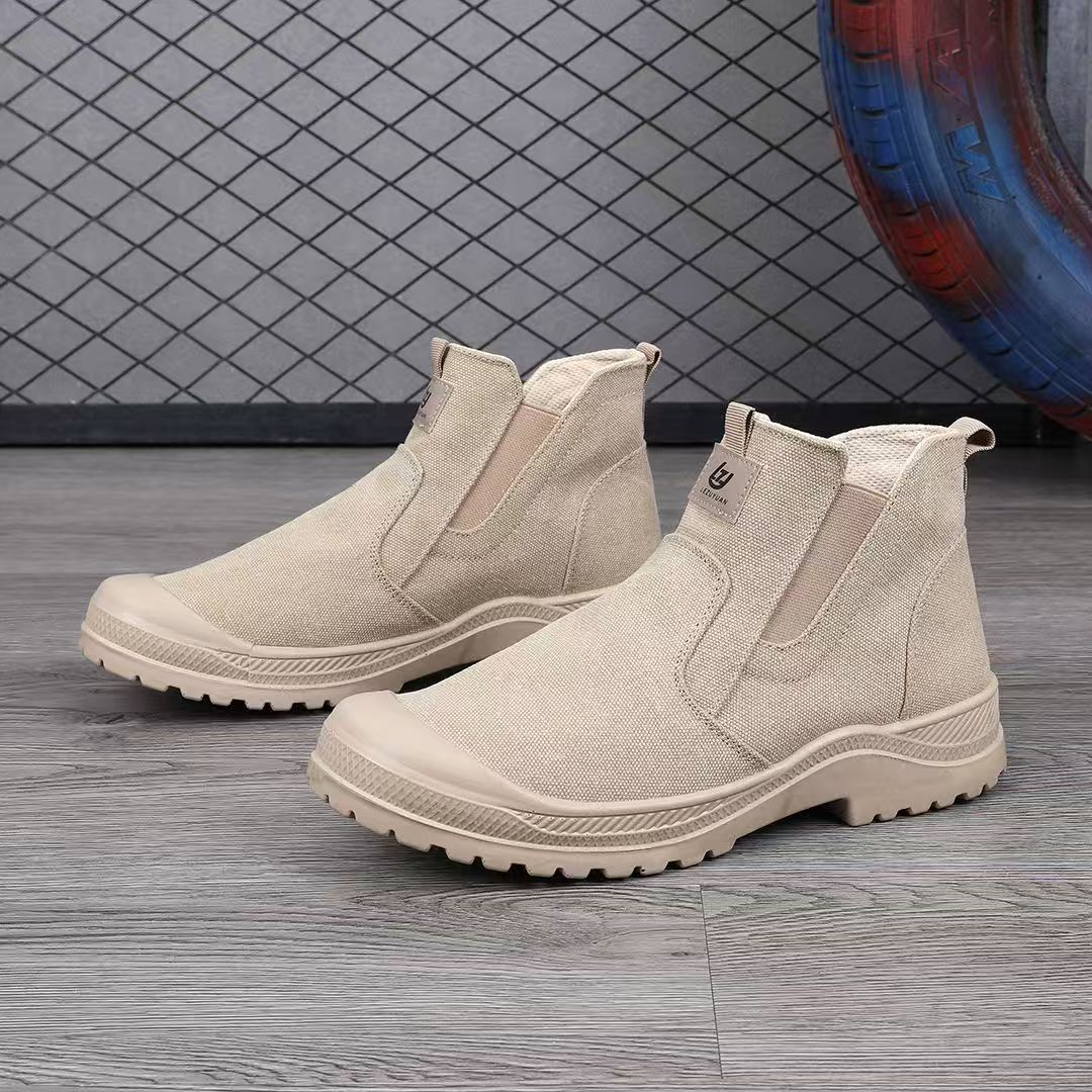 Chinasallchen's tweet photo. Camouflage sleeve work boots for men, waterproof and breathable hiking shoes, outdoor shoes #boots  #shoes #wholesale #camo #combat boots #shoes #boots #Footwear factory  Pls Add Whatsapp 86 13182921090 https://t.co/g71MUCrAZn