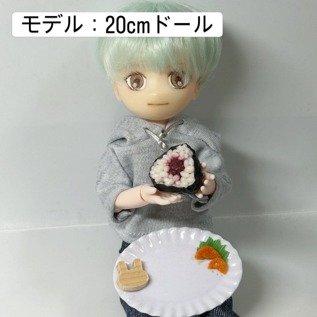 kimyodou's tweet photo. 【奇妙堂・次回出展】
🌸第5回　人形茶屋🌸
日時：2026年8月30日(日)11:00～15:30
場所：和かふぇ冨士屋
　　　(名古屋市中区栄3-10-8 冨士屋本店2階)

今回、色彩日和さんと一緒に初参加となります【人形茶屋】
手のひらサイズの偽食と共に、手編み小物も持ち込みます😄

⭐️入場無料です⭐️ https://t.co/gEiOYBr7dn