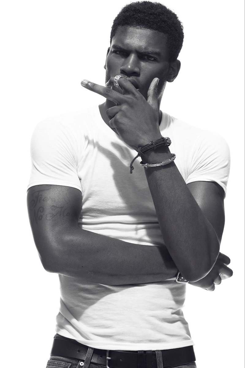 TheMale_Central's tweet photo. Broderick Hunter https://t.co/hZyDeZXnMa