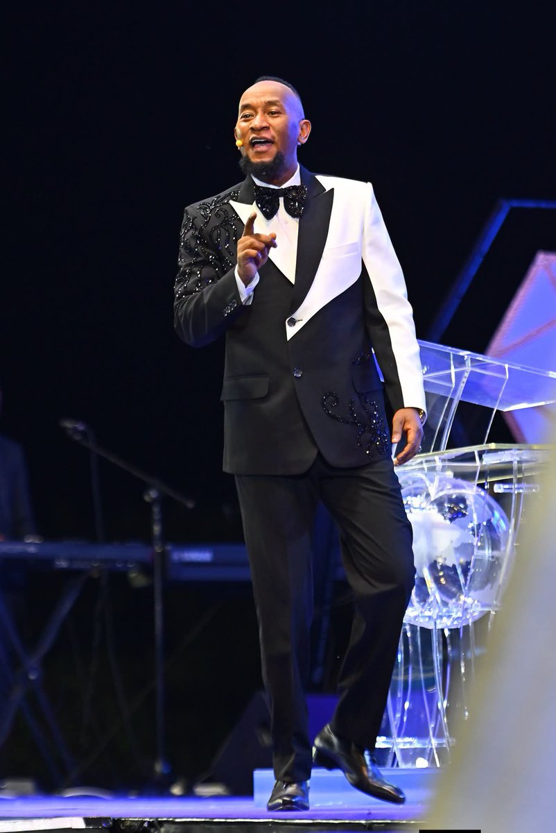 ve_tage's tweet photo. When The Blessing comes upon you, it becomes a multiplying factor in your life

You will start seeing everything about you getting multiplied

⇘ Prophet Elvis Mbonye
#ProphetElvisMbonye https://t.co/BTHxNcKUm6