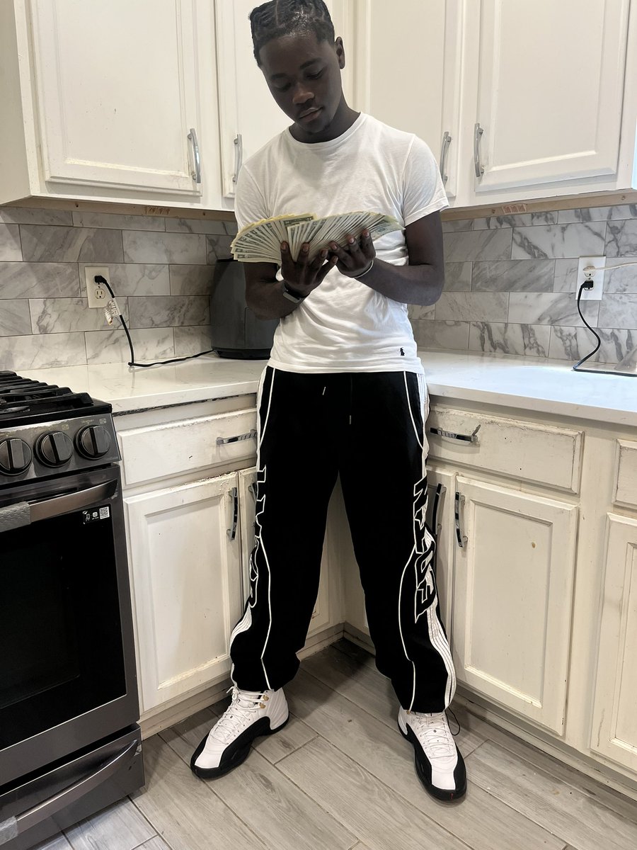 bry3n113's tweet photo. Ionk just sum calm shit😬🦅
#ptso #gtso #fypシ゚viral https://t.co/2rGCUJ7tYR