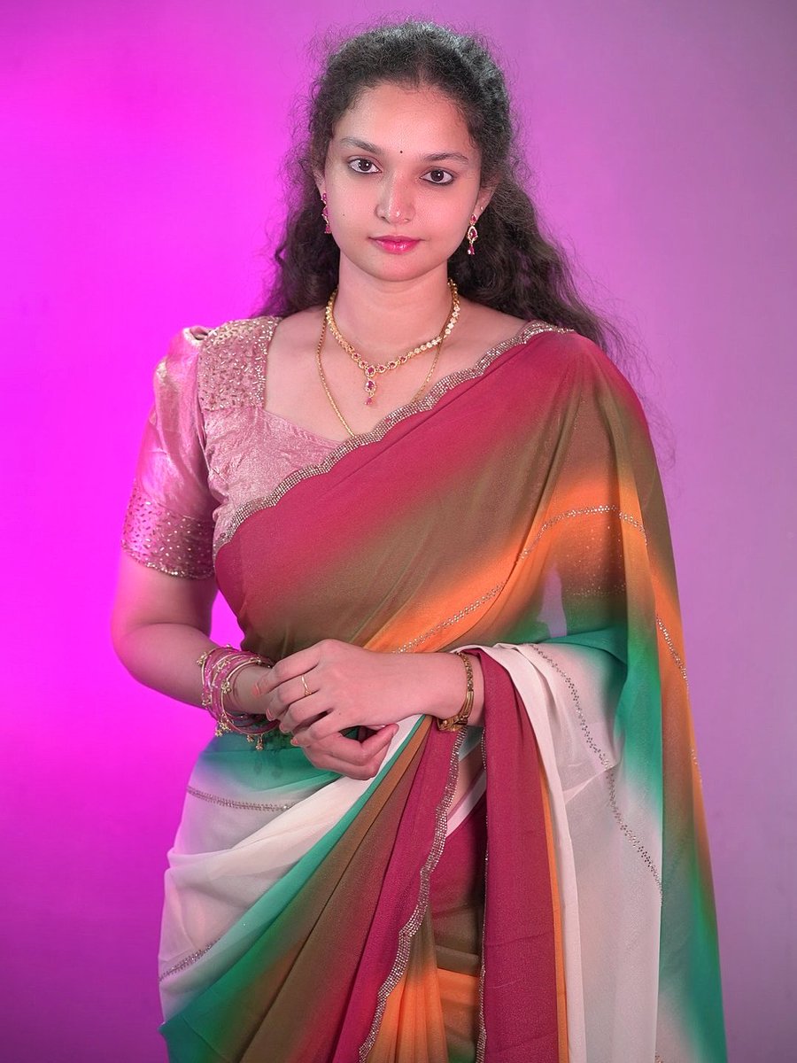 SumiiTalks's tweet photo. Saree link 👇
https://t.co/Duwgw5ftJe
#fyp #viralpage #followher #followalways #ootd💗 https://t.co/Ah7AxTJLaq