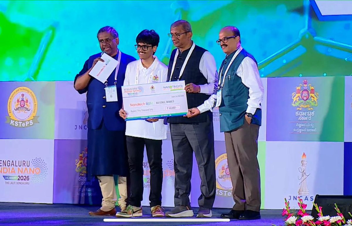 viveka1946's tweet photo. Aryan Ghosh Of https://t.co/wBEvw6Ct1i Accounting &amp; Finance ( 2nd Year ) Won The First Place In The Competition And Was Given The National Champion Title. He Was Awarded With Certificate, Cheque And A Cash Prize Of ₹ 50,000. https://t.co/4R9kTJbajD