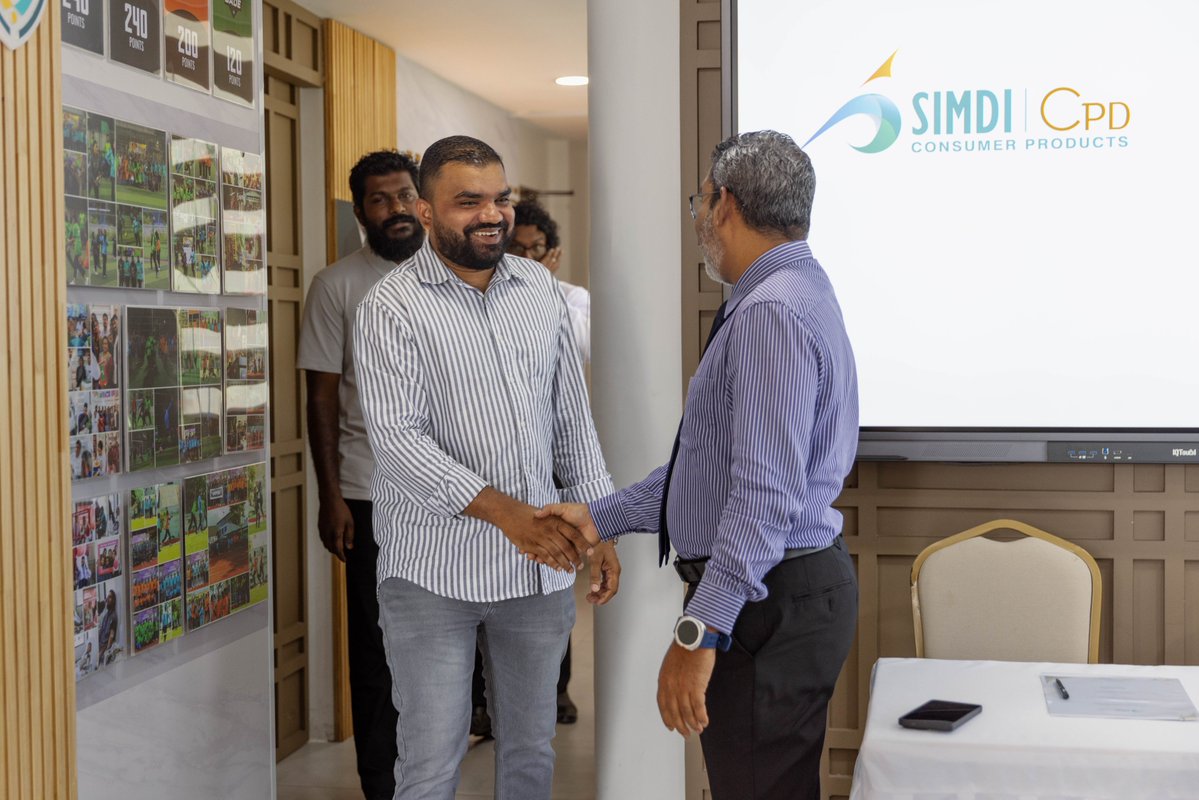 SIMDIgroup tweet picture