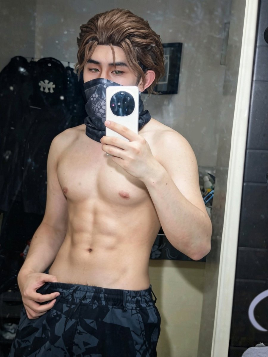 Anmicous_'s tweet photo. 在行政楼都小心点别被我绕后 #三角洲行动 #cosplay #腹肌 #无名 https://t.co/mNur3MORVV