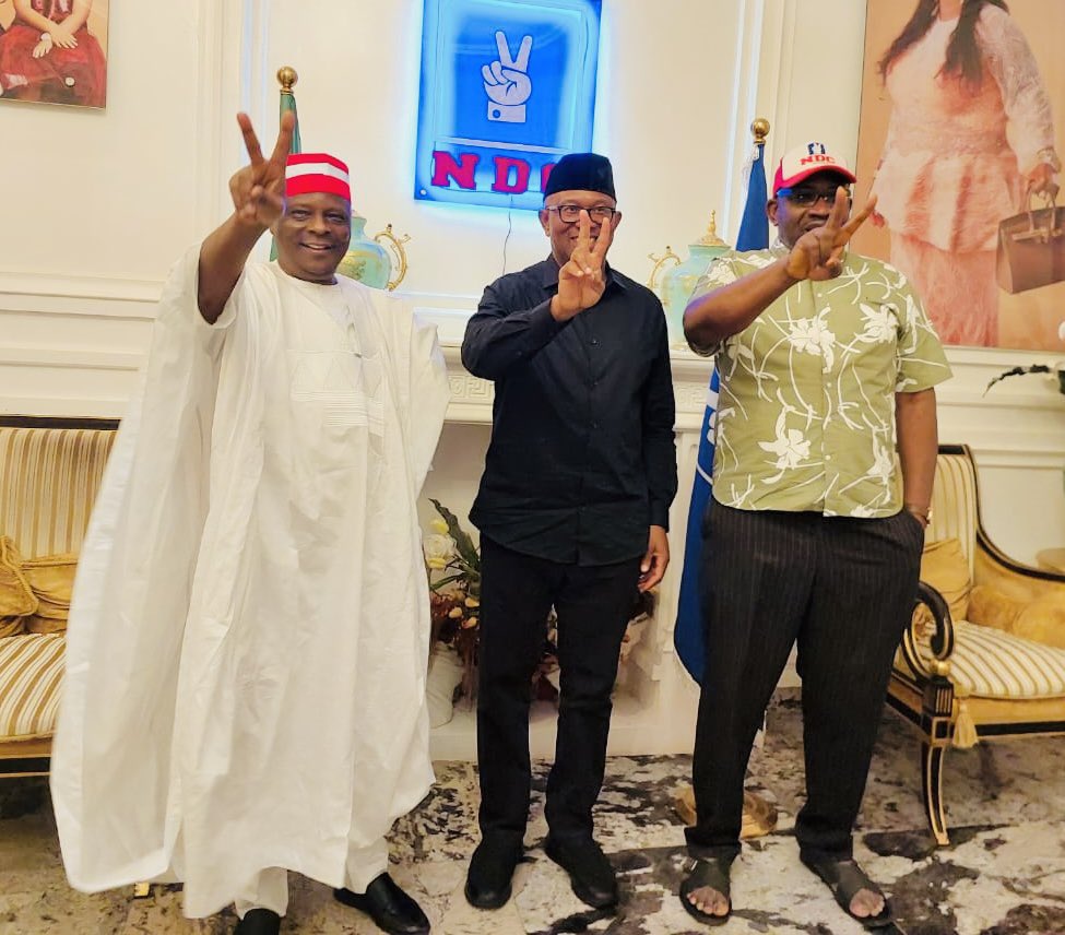 novieverest's tweet photo. Na here the momentum dey.

Nigerians are OK!!!! https://t.co/XhqvYt7AKP