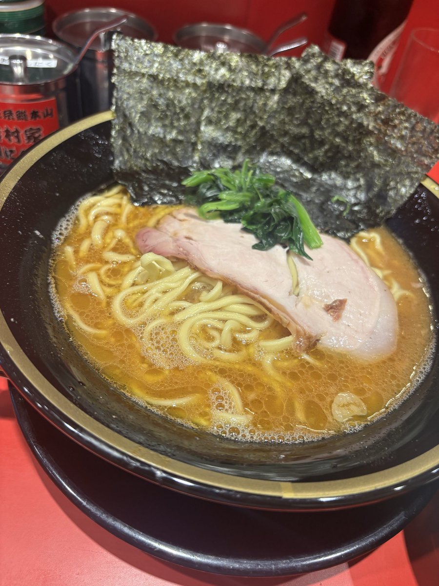 outstanding_55's tweet photo. 環二家なう
あ、従業員募集してます！
ラーメン家じゃないですよ笑 https://t.co/Yak5BdlrRI