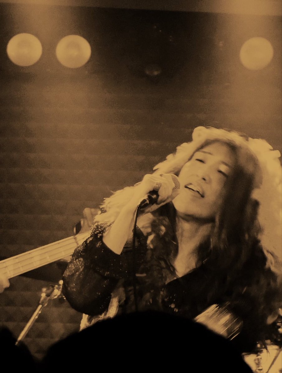 Kozmic_Blues_T's tweet photo. KOZMIC BLUES
次回のライブは、
2026.9.21.sat
今年の10月に節目のお誕生日を迎えられる、
"カシミール内山　祭典の日2Days"
のDay1に出演します。

2026.9.21 sat.
新宿クロウダディクラブ
open 18:30
start 19:00
charge ¥3,300+1drink oder https://t.co/Yl5CzTbjkR