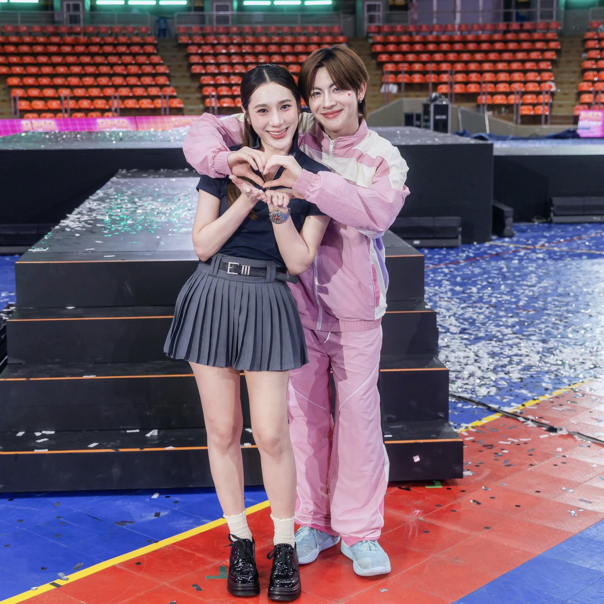GingliewS's tweet photo. ได้อยู่กับเจ้าก้อนในวันเกิด จนข้ามวันเลย ยาวนานมากๆ 🎂

Ps. กราบ 3 ครั้งคนคิดค้น Meitu https://t.co/0lYAWMp5yv
