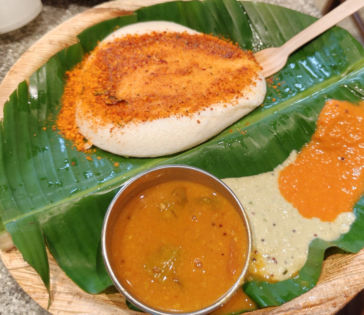 KiranKS's tweet photo. Morning after rain in Bengaluru. Perfect weather for a long run. 

13 km run with friends. 
37 km run and 5 km walk in 4 days. 

Then a wonderful Pudi Thatte Idly and filter coffee. 

#FitBharat https://t.co/RigcuQz7SI