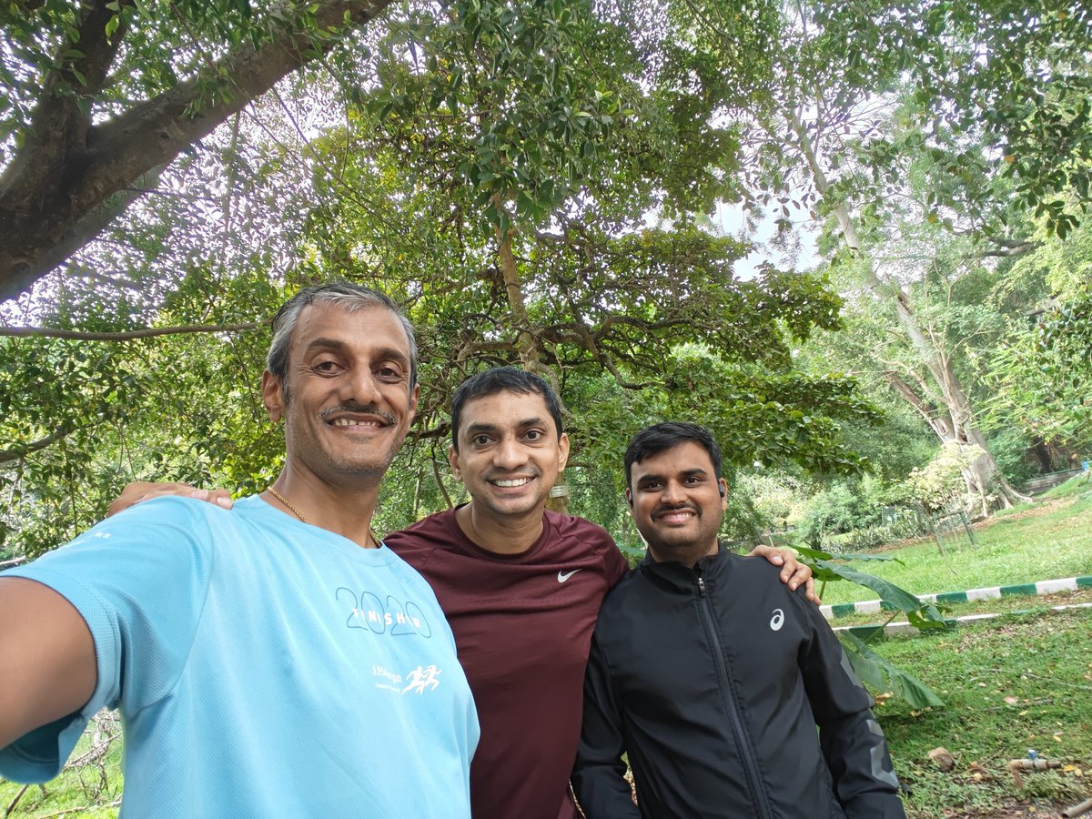 KiranKS's tweet photo. Morning after rain in Bengaluru. Perfect weather for a long run. 

13 km run with friends. 
37 km run and 5 km walk in 4 days. 

Then a wonderful Pudi Thatte Idly and filter coffee. 

#FitBharat https://t.co/RigcuQz7SI