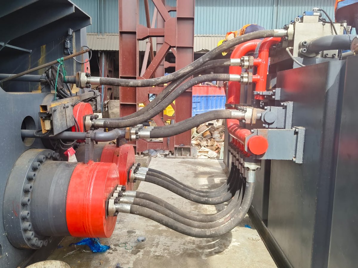 metsell_ltd's tweet photo. We’ve delivered a Shearing Machine to a top Bangladeshi company! Our expert team provided 5 days of on-site commissioning &amp; operator training.   

Full machinery &amp; commissioning support:  https://t.co/ZHEERWJPTr  info@metsell.com  
#Metsell #IndustrialMachinery #Engineering https://t.co/qlESeBlClK