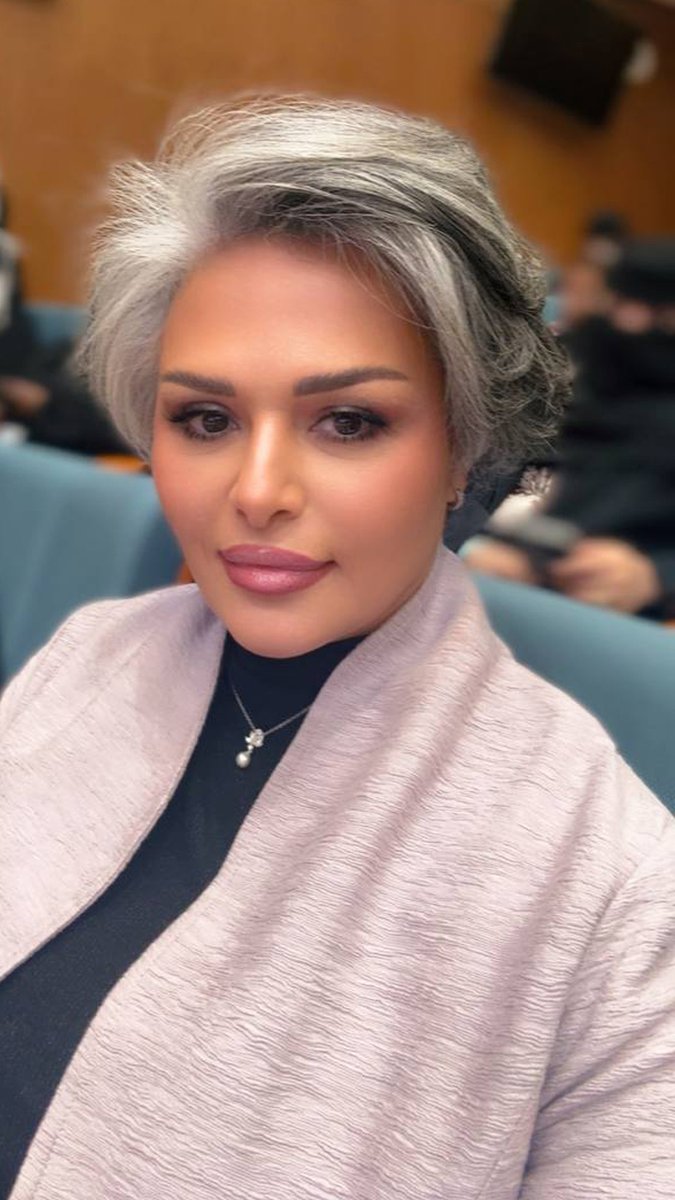 manalabualula's tweet photo. اجعل أول حديث في يومك... دعاء، ورجاء من الله
ابدأ صباحك بقلب يثق بالله...
واعمل بإخلاص...
واترك للقدر أن يكتب أجمل المفاجآت لك..
❤صباحكم سعادة❤

#منال_أبو_العلا #السعودية #الرياض #تحية_الصباح #دعاء #أمل #قوة #تحفيز #نجاح https://t.co/h4ycuoi4PN