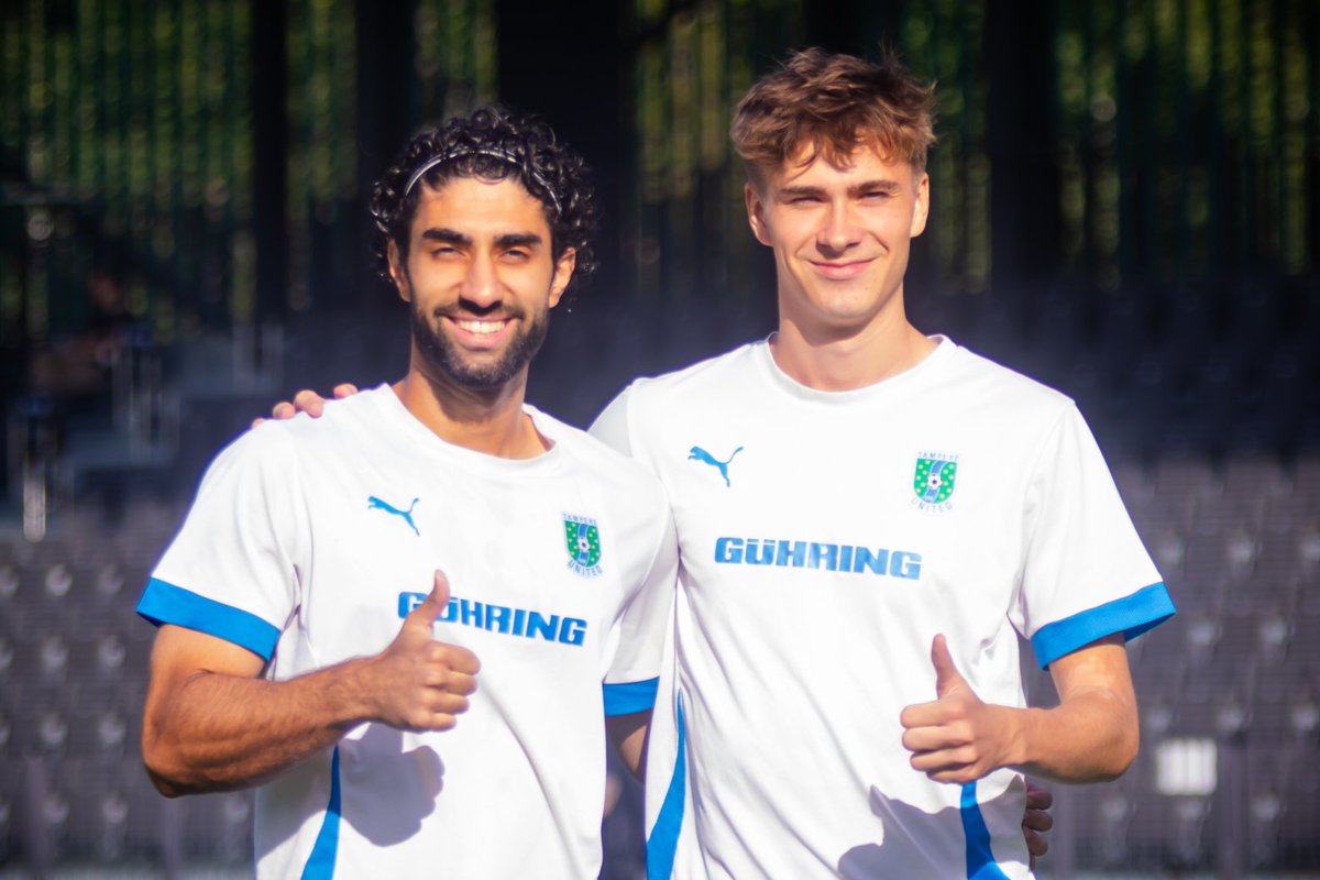 LahtinenMatias's tweet photo. Kauden neljäskymmenes pelipäivä 🥳
Viikon ensimmäisessä ottelussa Tampere United isännöi #Ykkönen-ottelussa Kokkolan Pallo-Veikkoja.
Juhlamatsin tunnelmia tulee näkymään Sinipaitojen, Ykkösen ja Byyrin kanavissa. Let's vamos ja naatitaan jälleen.
#Sinipaidat #Byyri #KPV https://t.co/P7vA3wT5q7