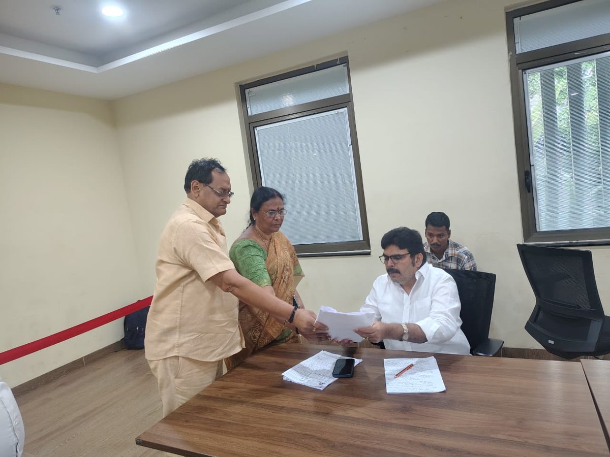 stsivas's tweet photo. Dear @naralokesh please help us with this injustice. As a big fan of your work, i am unsure who to turn to as an NRI. https://t.co/KPPGd69yWd