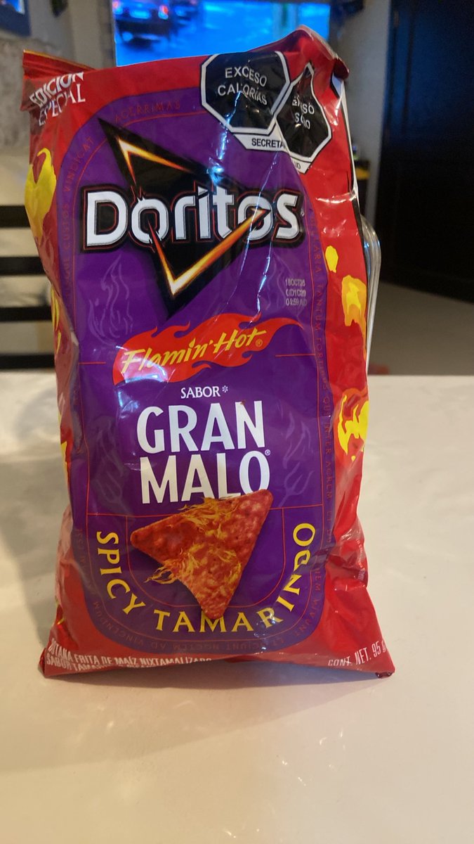 Monty_Burs's tweet photo. @Doritos_Mx Que porquería de producto, sabe horrible, ¿como pido mi reembolso? https://t.co/61U5rWv5yH