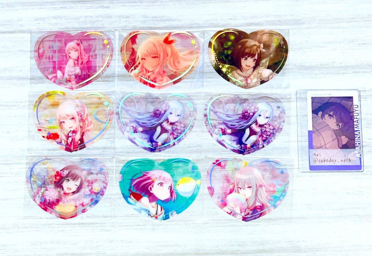 sakaday_0613's tweet photo. 【交換】プロセカ H/Art Collection クリアカード vol.1 ニーゴ

【譲】瑞希 絵名 奏 えむ 寧々

【求】まふゆ 幼少期＞カラフェス＞白雪＞同異種まふゆ

郵送交換希望
幼少期決まるまでは幼少期含むご交換のみ
初回様リトリン必読
未開封⇔未開封

検索よりお気軽にお声掛けください🌼⬇️ https://t.co/S47OHqUsVv