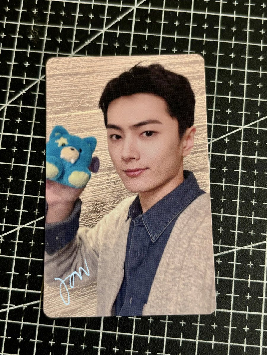 enhjjang's tweet photo. WTS LFB PH WW

jay tsv japan ld - ₱350
— onhand, mint
— 1 week dop

# enhypen the sin vanish lucky draw vam voice keyring vampire vkr photocard pob pc https://t.co/V2uKUNBPSx