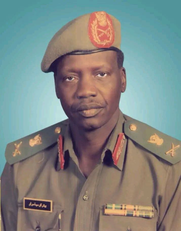 Lojubeke's tweet photo. القوات المسلحة السودانية 🇸🇩 
اول جنوبي 🇸🇸 يمسك منصب المفتش العام في قيادة الجيش السوداني 
قائد القياده الجنوبية للقوات المسلحة في جوبا
قائد الكتيبة 116 في القوات المسلحة 
عين حاكم عسكري لإقليم الاستوائية في حكومة سوار الذهب/الدهب الإنتقالية 
الجنرال/ الراحل بيتر سريلو سوكا https://t.co/bH6Y5Hck1j