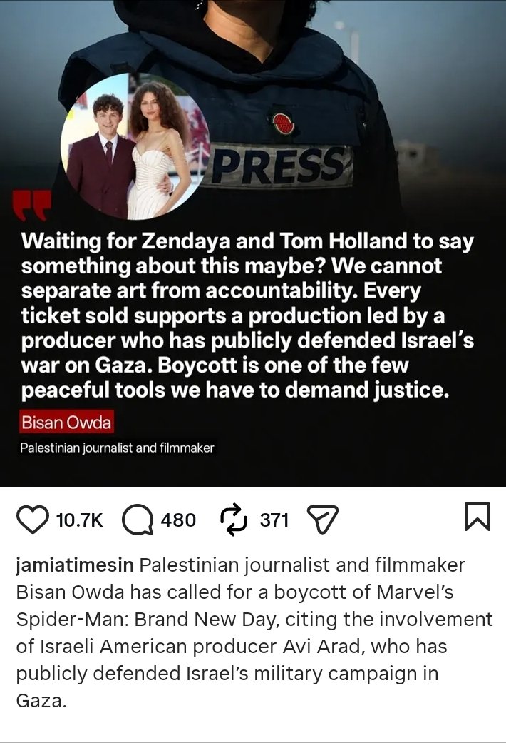 Classywix's tweet photo. Character name was mysterio not jake you obsessed cmrag. Only narcissistic is yo ass for supporting zionist movie. Yuck https://t.co/ITFyhQm41R