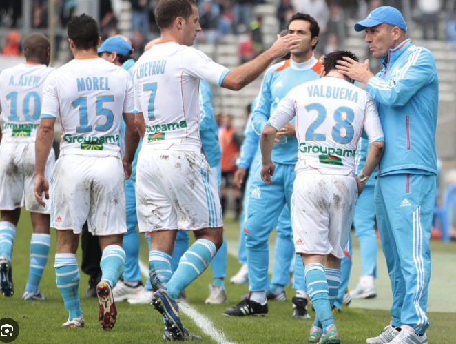 jomasque tweet picture