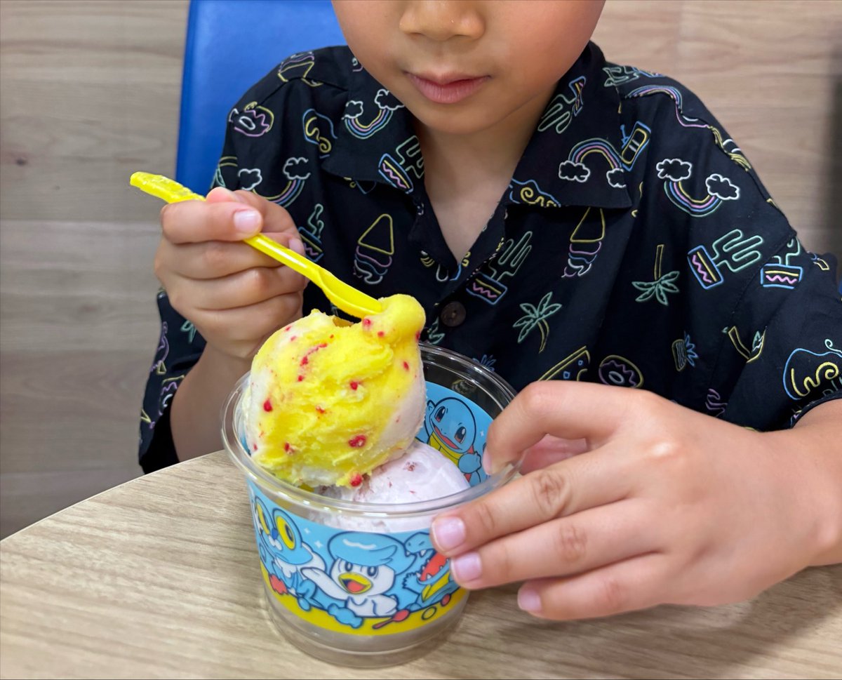 risuko1129's tweet photo. ピカチュウ食べて、今からちぃかわ観てくる！ https://t.co/FzfkT57DW5