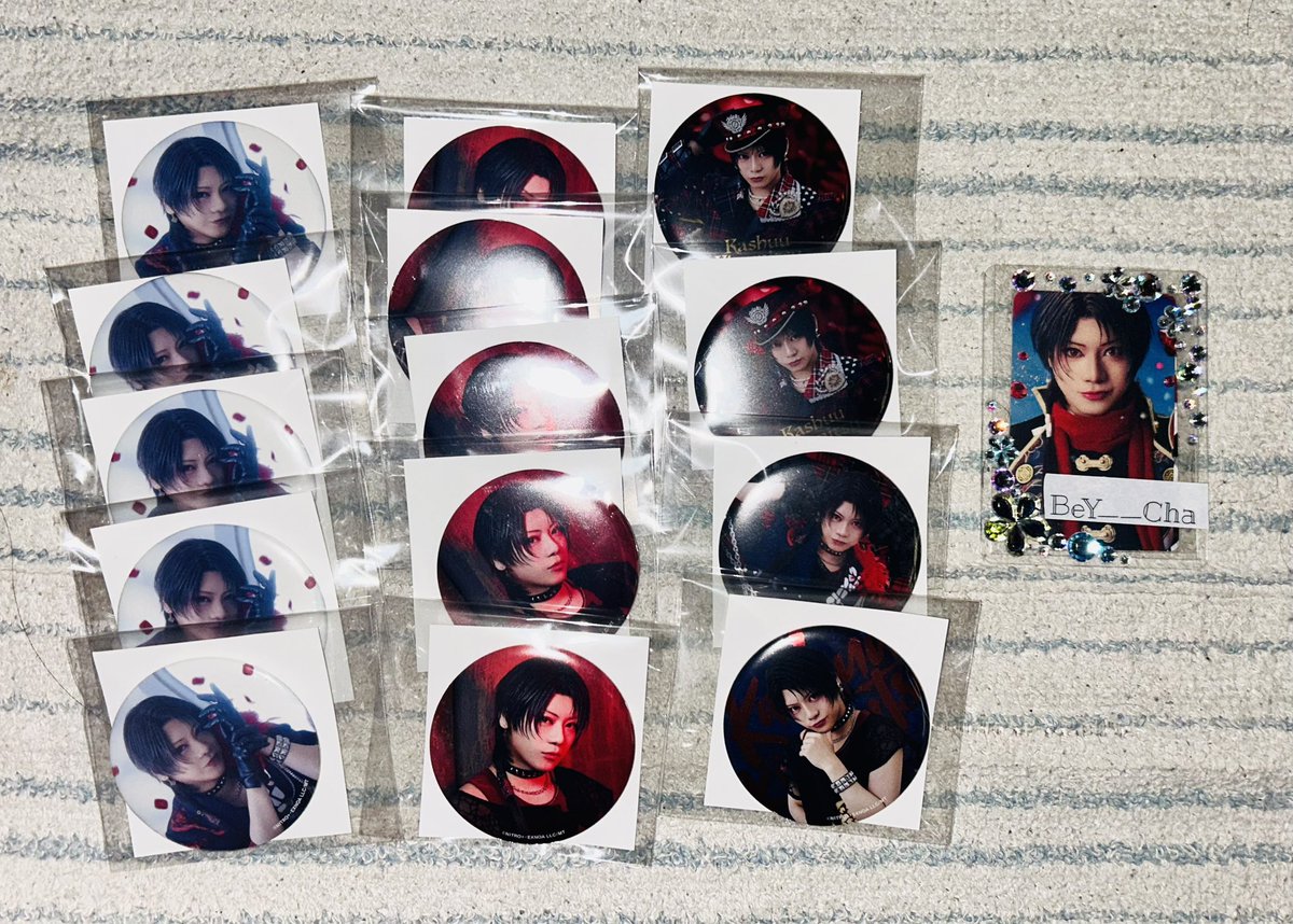 BeY__Cha's tweet photo. 【交換���ミュージカル刀剣乱舞 刀ミュ 加州清光単騎出陣 単騎 缶バッジ

譲：画像1・2

求：画像3

同種交換のみ

郵送交換優先

検索から気軽にお声がけください😊 https://t.co/T7PRiIH58S