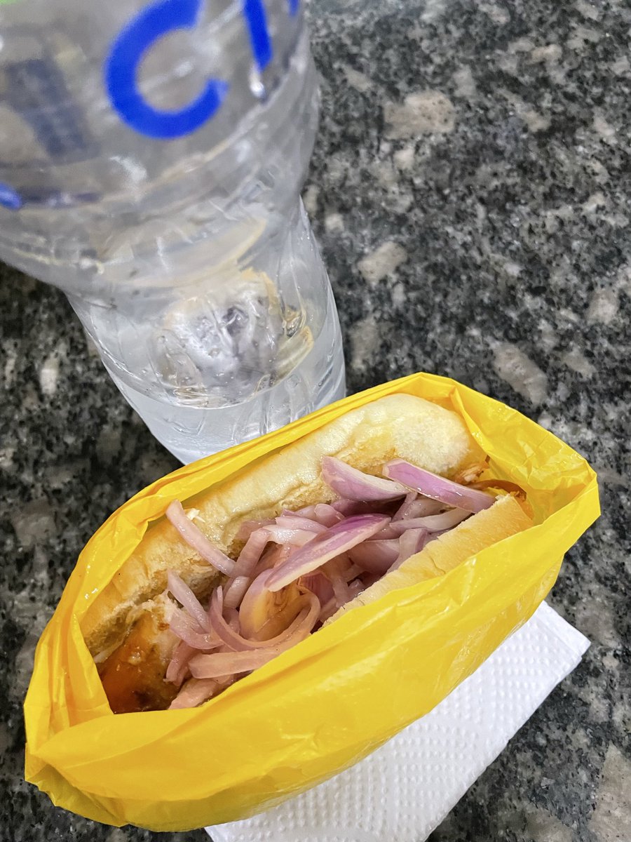 Inhalecuado tweet picture