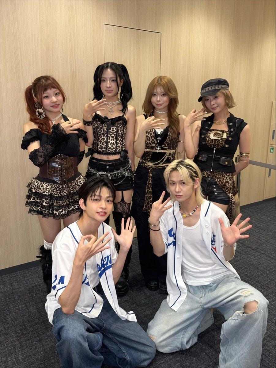 ONSENSE_info's tweet photo. #TGCteen にて #BENNY さん ( @benny7_official )と📸

ありがとうございました🖤💗

コラボ動画はこちら♨️
https://t.co/cJPOaE0q8B

#ONSENSE https://t.co/VzqzvTErfu
