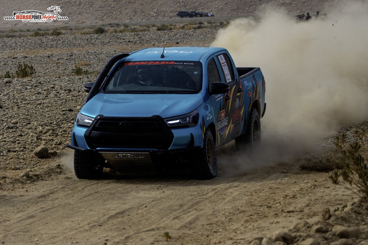 HorsePower_Pak's tweet photo. Racer at Jhal Magsi Desert Challange 2025 Race Day.
.
.
.
#Pakistan 🇵🇰 #offroad #motorsport #JhalMagsiDesertChallenge #jhalmagsirally #racing #HorsePowerMagazine #urdu #desert #rally #worldwide #foryoupageシ #rallylife #offroadracing
#desertrally #adventure #teamsultan https://t.co/xl0XMPabFl