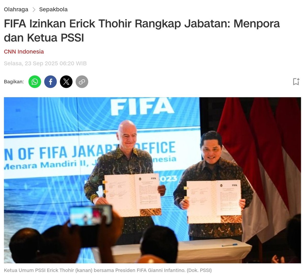 indosupporter's tweet photo. Larangan suporter away, KATANYA sanksi dari FIFA ✅
Ketum PSSI merangkap Menpora, KATANYA diijinkan FIFA ✅
Jual saham Piala Dunia, mendukumg FIFA ✅

Waktu istirahat pemain, kok gak ikut aturan FIFA? ❌ https://t.co/ta37ubA9b6