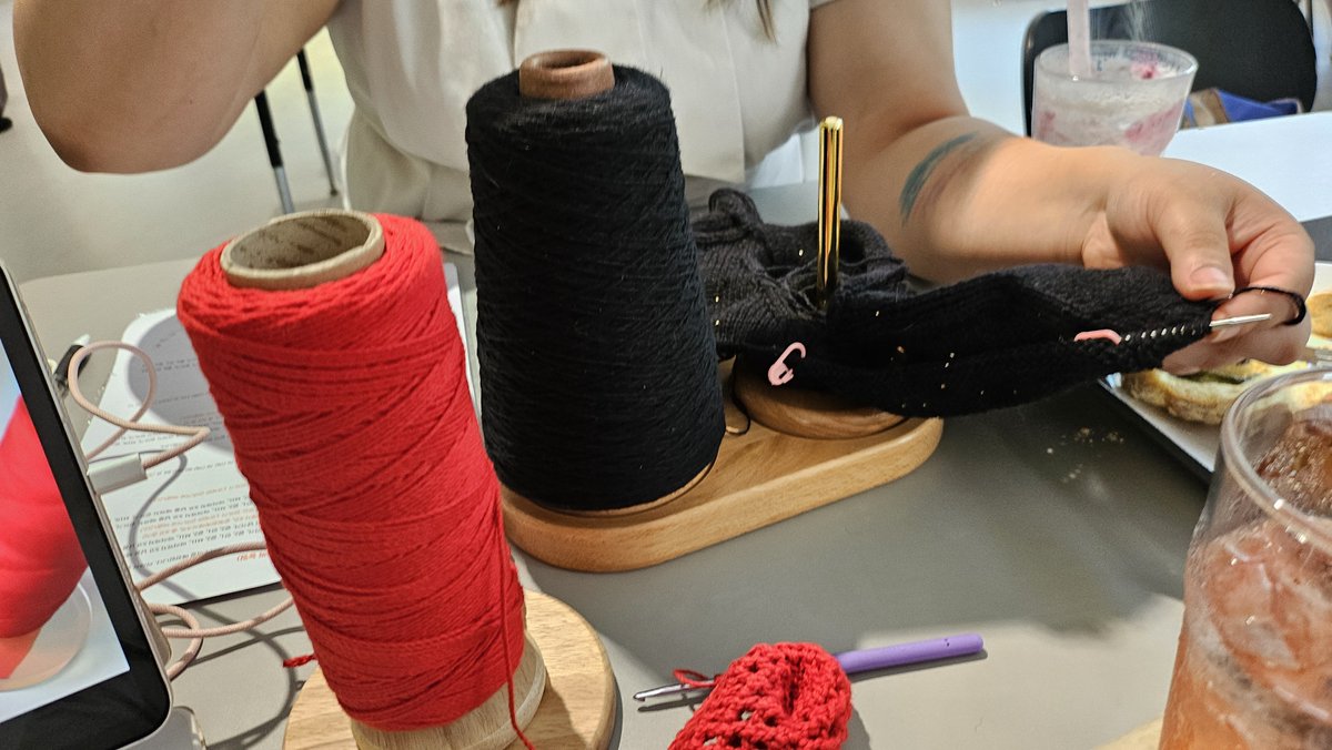 knitting_GuMA's tweet photo. 함뜨중
With
@ii270140 https://t.co/GacXAJg57N