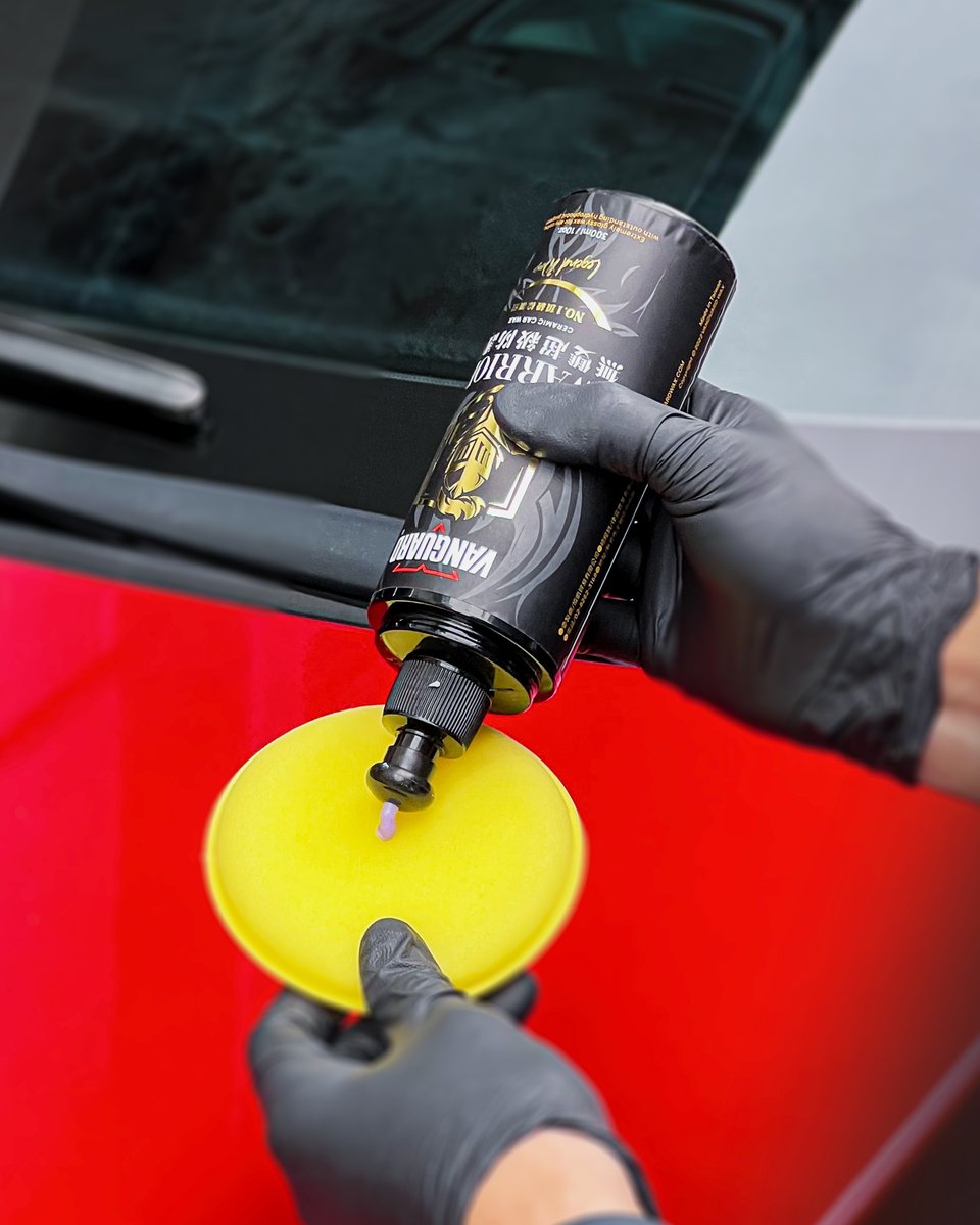 vanguardwax's tweet photo. Who knew professional-grade protection could be this easy? A tiny drop delivers a thick, slick shield that keeps both cars and bikes looking drop-dead gorgeous. 🛡️💦
-
#Vanguardwax #carwax #carcare #autodetailing #cardetailing https://t.co/olpyjEQLBC