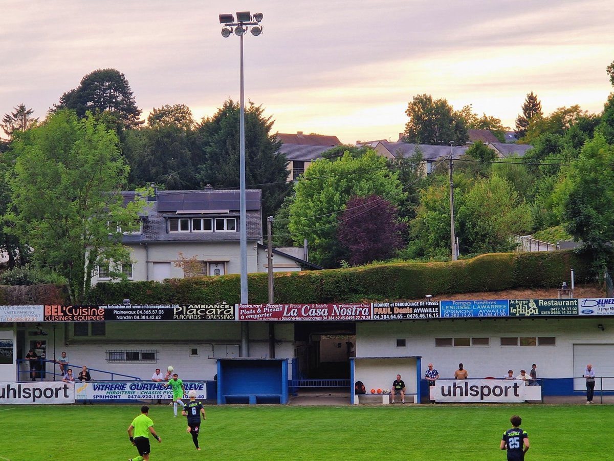 Roylovesfooty's tweet photo. My last match of the 3 matches in 3 countries day was in the Belgian province of Liege. Home team RFCB Sprimont, the first ...

🗓️ 1/8/26
⚽️ RFCB Sprimont 0️⃣🆚1️⃣ RFC Malmundaria
🏟️ Stade du Tultay
🇧🇪 Sprimont
🎟 € 8
🏆 Beker van België

#groundhopping
 #Futbology #TerraceEdition https://t.co/9ybCUq9t8V