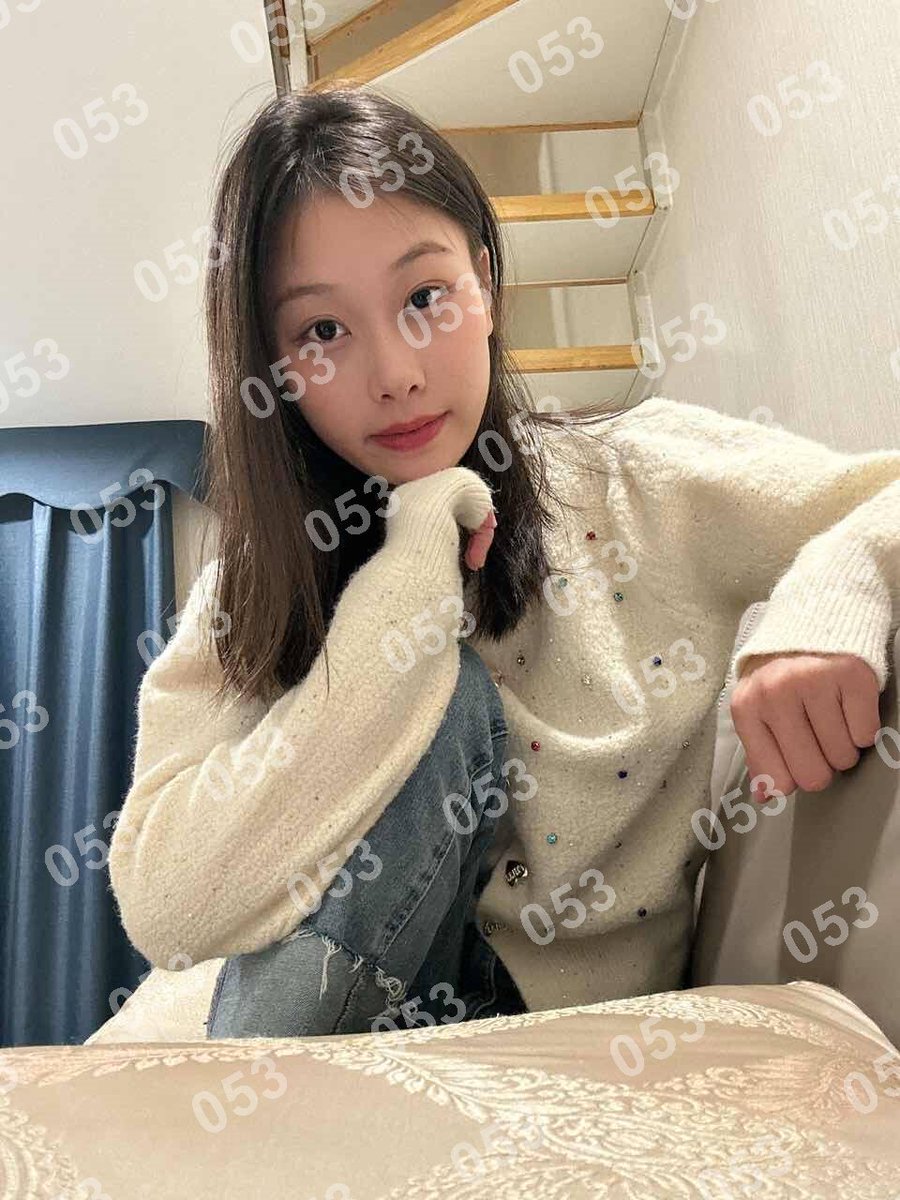 debzhoskison87's tweet photo. 分手后不可以做朋友，因为彼此伤害过，不可以做敌人，因为彼此深爱过，所以我们变成了最熟悉的陌生人。

普陀区

#上海

琏係👉🏼❌：@_YSIAHD_（失联看主页第一条帖子，转发或者截图页面可效率通过）

#上海 https://t.co/FR9GXZ4j1i