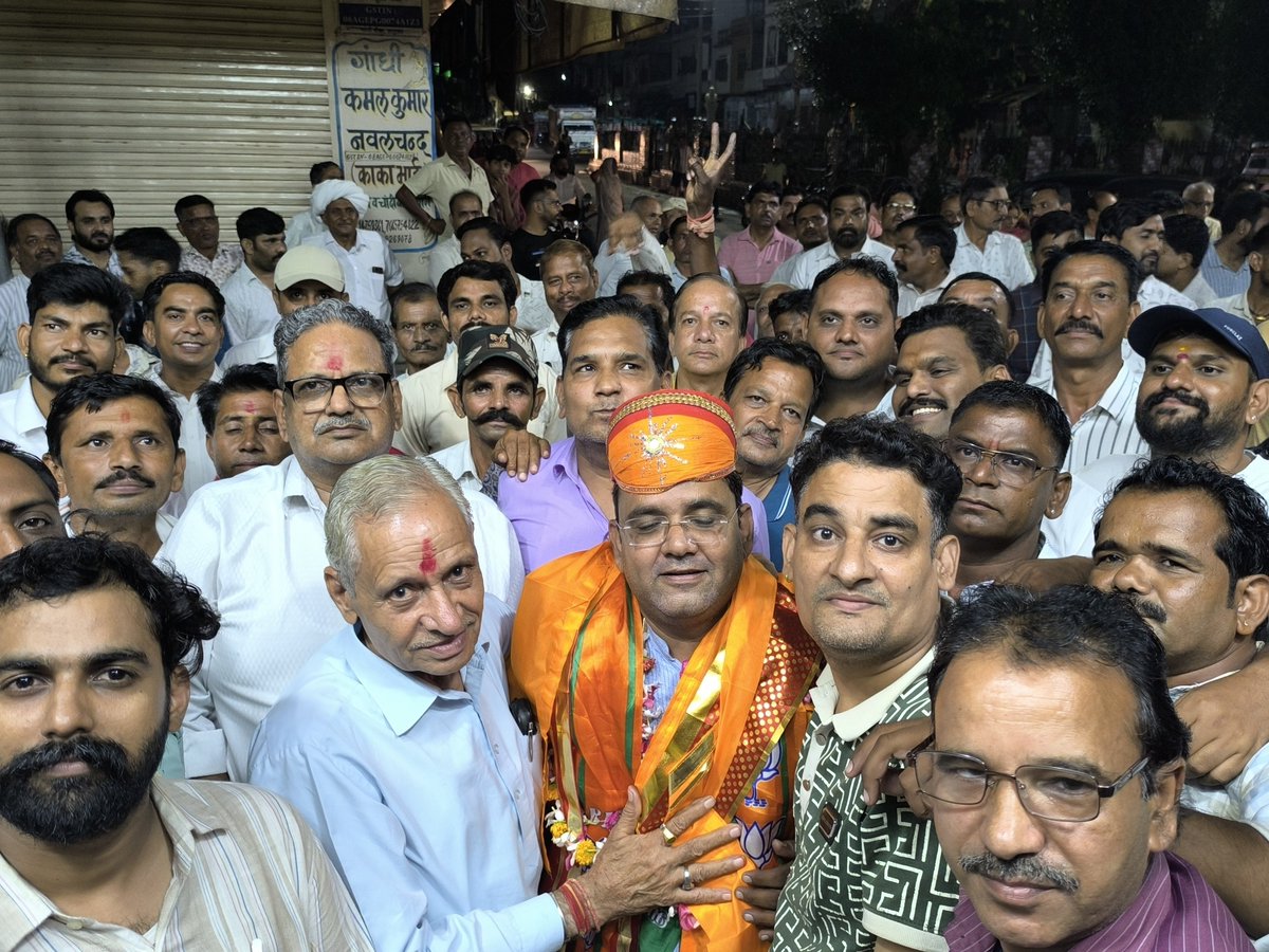 csjbjym25's tweet photo. संगठन द्वारा सलूंबर जिला के जिलाध्यक्ष दायित्व की घोषणा पश्चात जिले के कार्यकर्ता बंधुओं, वरिष्ठ जनों द्वारा प्राप्त स्नेह का आभारी हु । https://t.co/tszZzJ4z7G