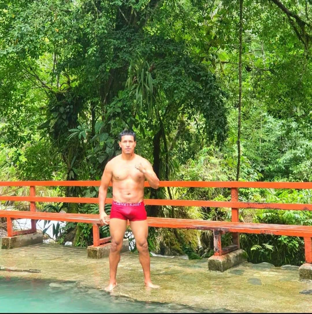 putomoledor's tweet photo. #machosgay
#vergasnormales https://t.co/P8egnNkYzO
