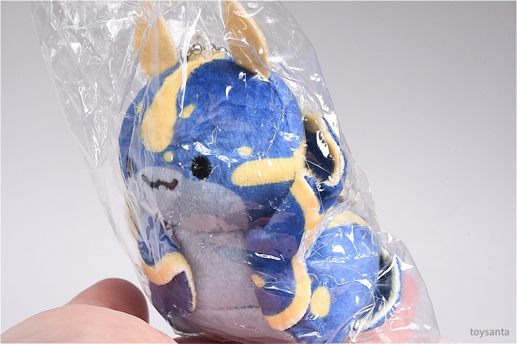 toysanta's tweet photo. ＼✨新商品案内 2026年8月5日(水)✨／

☑️てのひらウミウシぬいぐるみ #ホットライン
https://t.co/oAaUzFRpkM
人気ぬいぐるみ作家、茶々さんの大人気ウミウシシリーズがぬいぐるみに🎶
SNSで話題の「カキウミウシ」もラインナップ入りです‼️
全種ボールチェーン付きでバックにつけて一緒にお出かけできます‼️
サイズはこんな感じです📷
#ガチャガチャ #カプセルトイ #トイサンタ