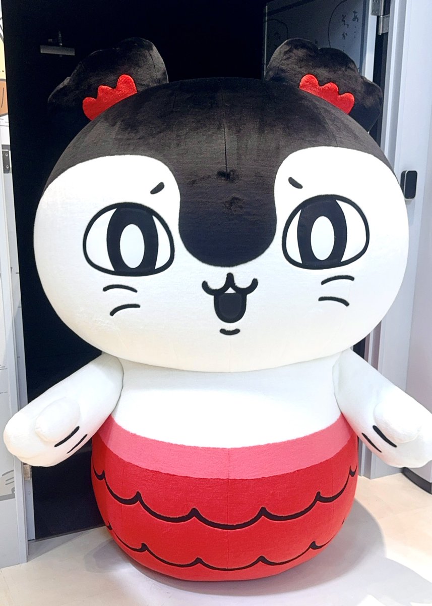 niji_to_hoshi's tweet photo. 今日はどうしてもセイレーンちゃんに会いたくてちいかわパークへ✨
お揃いコーデする為に頑張ってお耳カチューシャ作ったの❤️
奇跡的に会えてめちゃくちゃ嬉しかったし、本当に本当に激かわでした😭👏
#ちいかわパーク https://t.co/CzWIa9IQOE