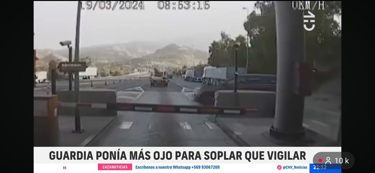 luvtoniki's tweet photo. CHV noticias sigan así KWJEKWKEKWKDJ https://t.co/eomyuCSlPS