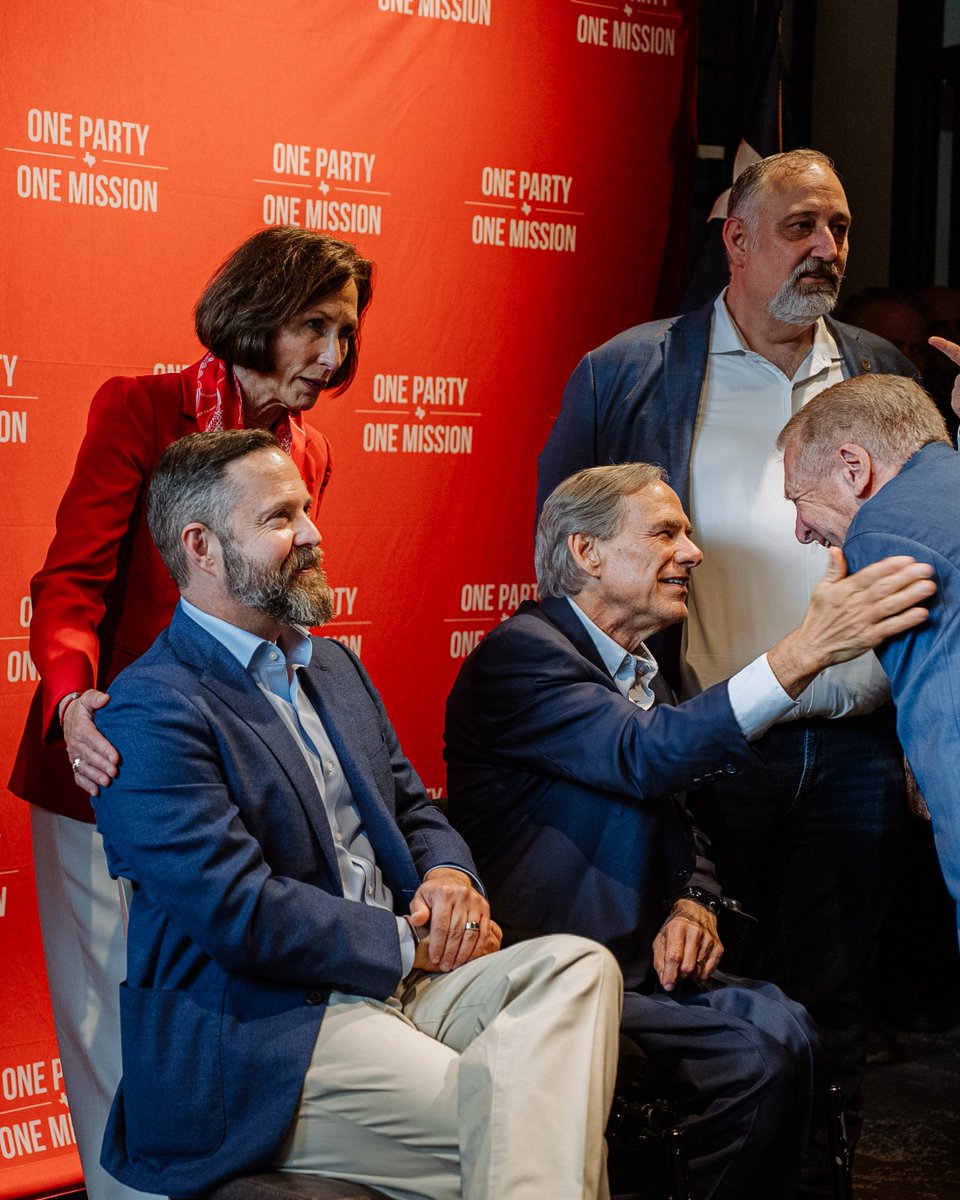 Burrows4TX's tweet photo. Our next stop: Fort Bend County.

Thank you, Governor @GregAbbott_TX, for joining us as we continue the fight to protect our Republican majority in the Texas House.

We’re ready to send Chairman @GatesforTexas and Representative @morgan4texas back to Austin to keep delivering for Fort Bend County. #txlege