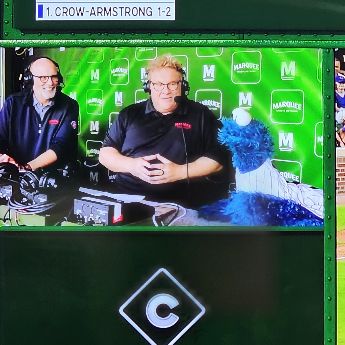 mrconsolino's tweet photo. Thank the heavens there isn't a game going on or anything. @WatchMarquee  @Cubs https://t.co/x8ltOBlp2Z