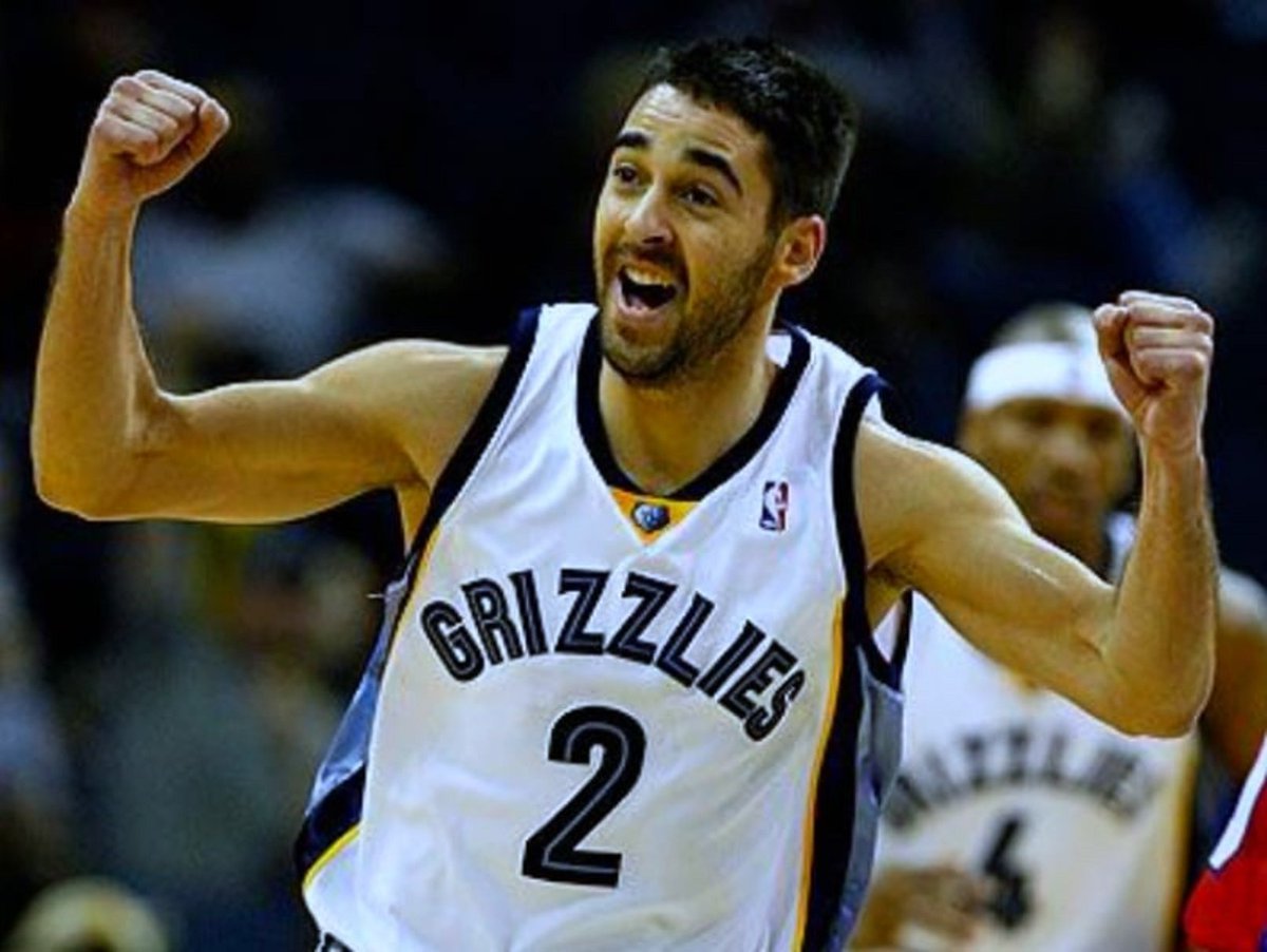 alejandroggo tweet picture