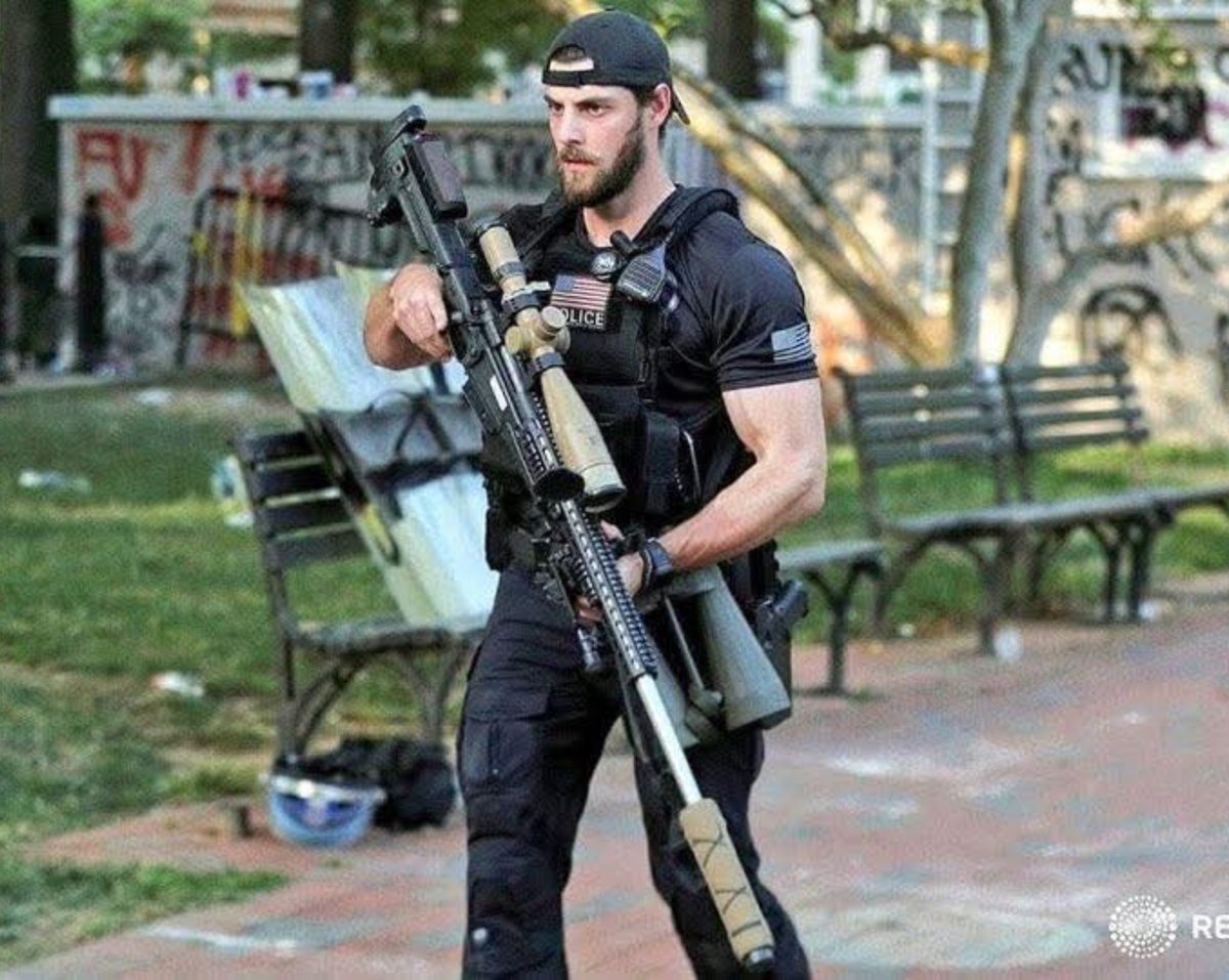 specialopsmag's tweet photo. A Secret Service Counter Assault Team (CAT) sniper near St. John’s Episcopal Church, where President Trump was holding a photo op during his first term. https://t.co/k5wf8sPrXs