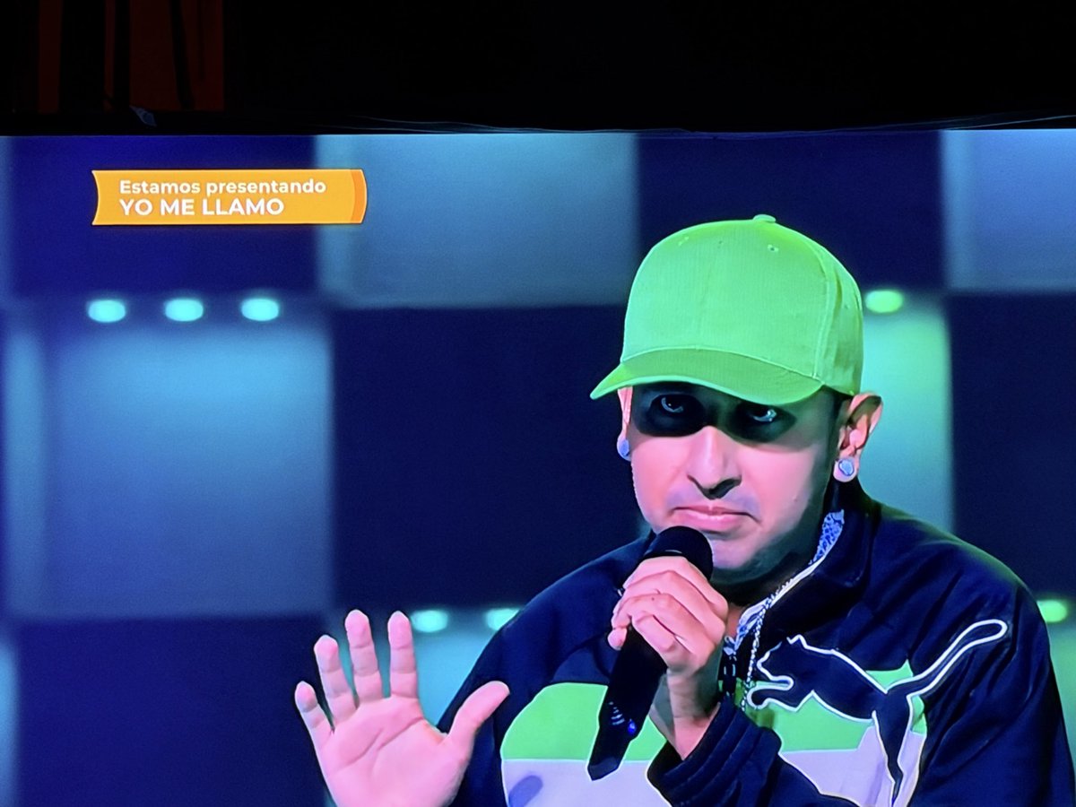 ByJoseLuis's tweet photo. Yo pienso que canta mejor el que Altafulla  #YoMeLlamo https://t.co/ep7qnzBKCc