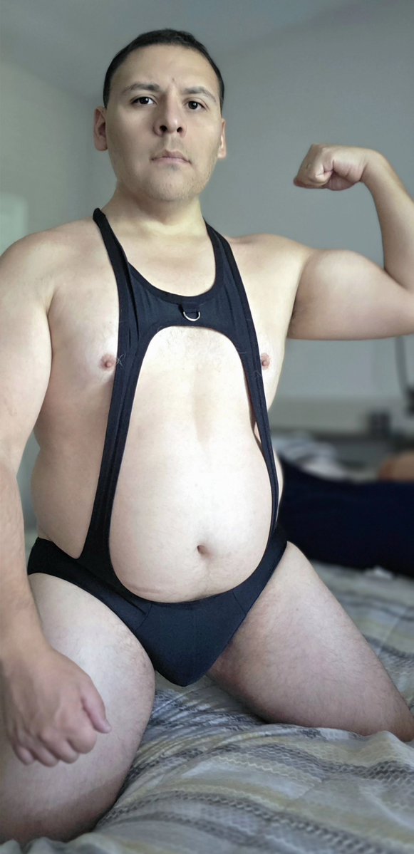 mexicacashmastr's tweet photo. #tummytuesday #papitribute from my #cashslave @Trogeno0ae ✊🏽 🇲🇽
#findom #cashmaster #mindfuck #mindcontrol #Financialcontrol #financialdomination #dominant #cashdrain #paypigs #cashcows #alphacashmaster #dadbod #WalletDrain #cashcunts #sentpapi #humanatms #belly #relapse #venmo https://t.co/P1xMgTsyY4